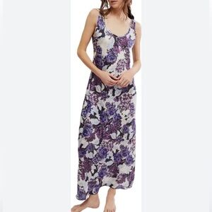 INTIMATELY FREE PEOPLE Medium Worth the Wait Sleeveless Vneck Satin Maxi‎ Dress